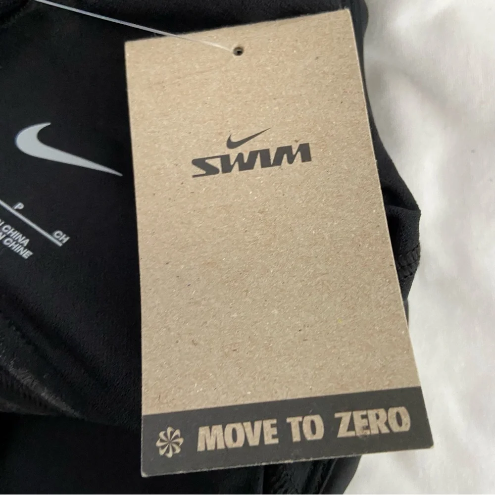 Nike Tankini Swimsuit 2-Piece Set NWT